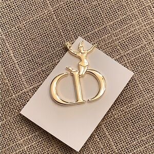 CHRISTIAN DIORGold Pin Brooch NEW